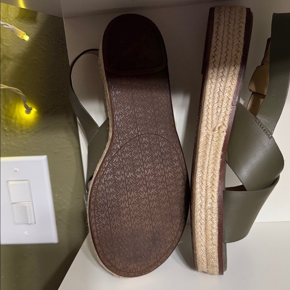 MICHAEL KORS - Picture 5 of 5